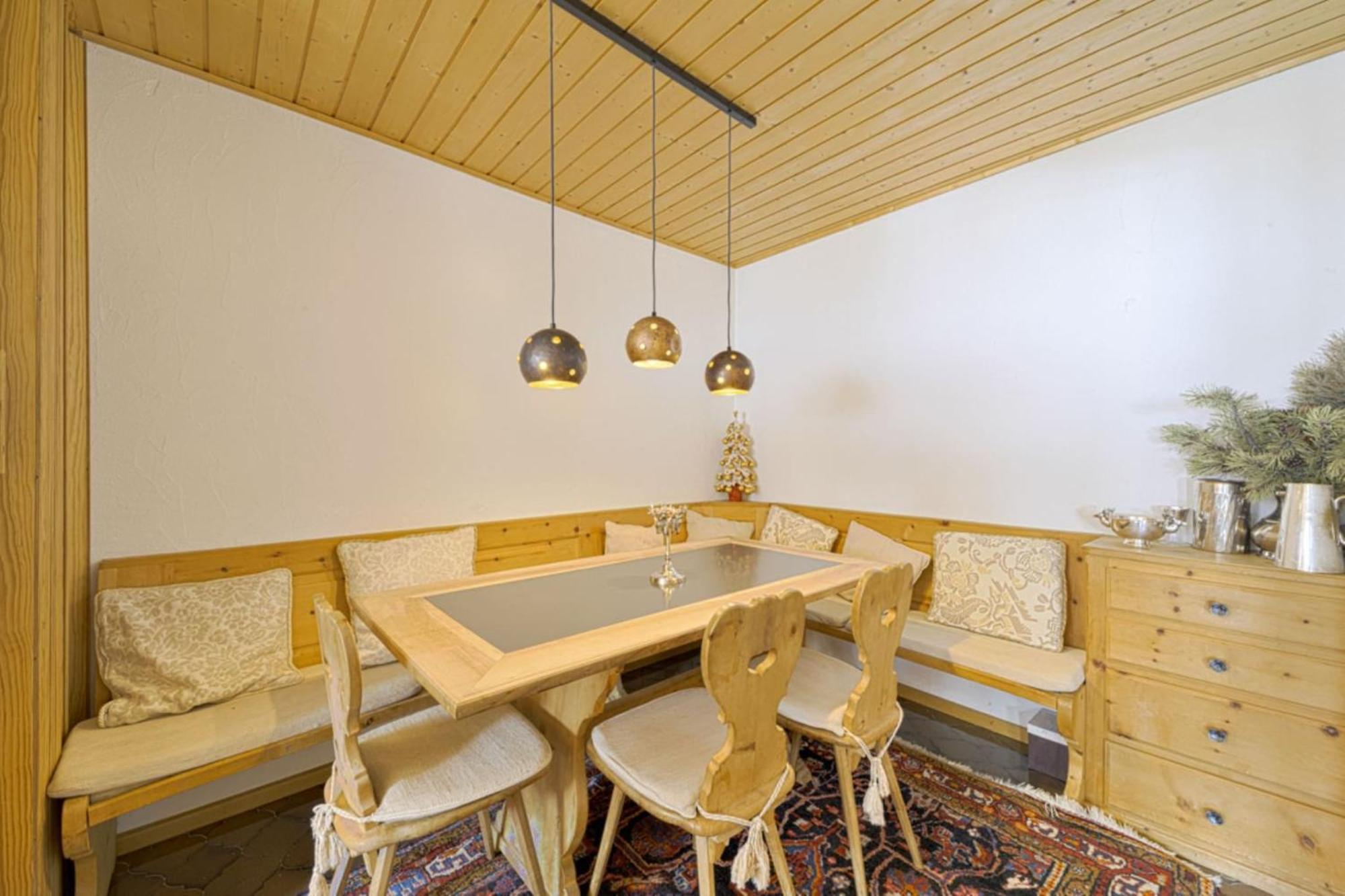 Chesa Clus - Zuoz Apartment Luaran gambar